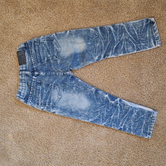 Stylish Blue Distressed Boys Jeans - Picture 8 of 8